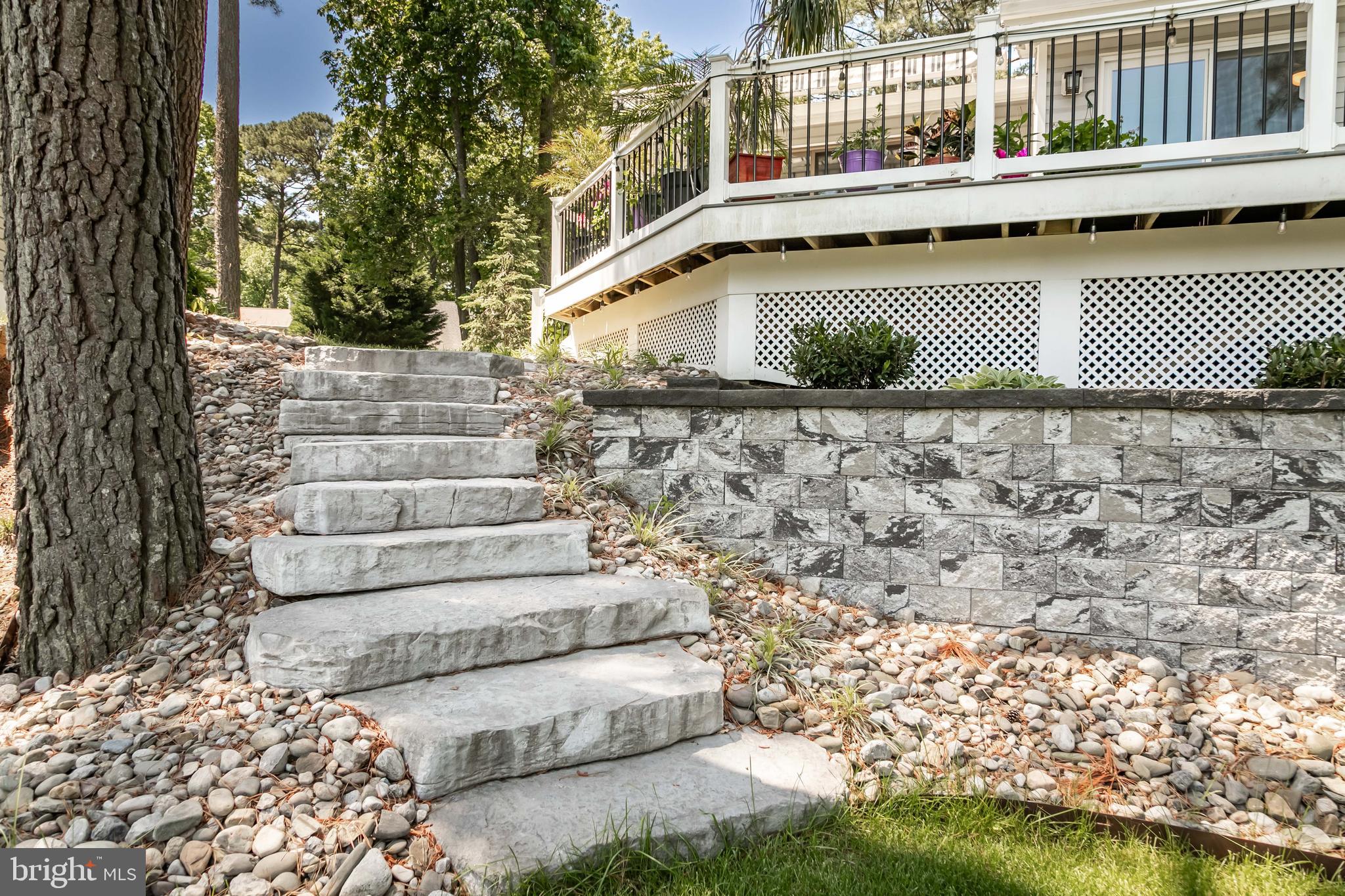 14 Drawbridge Rd
