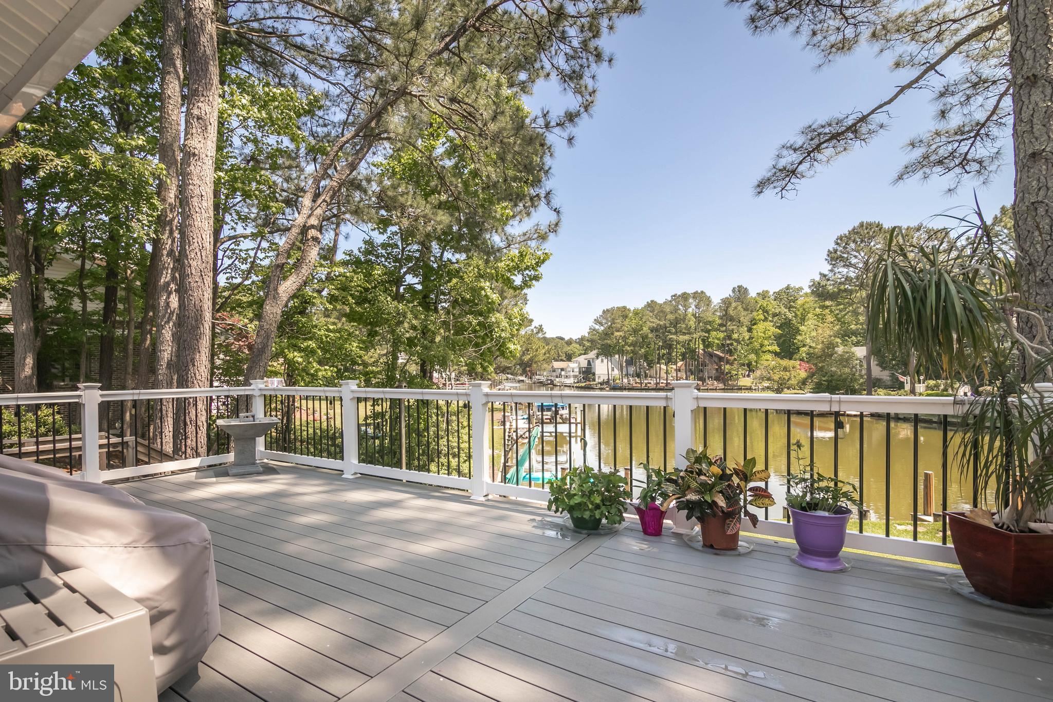 14 Drawbridge Rd