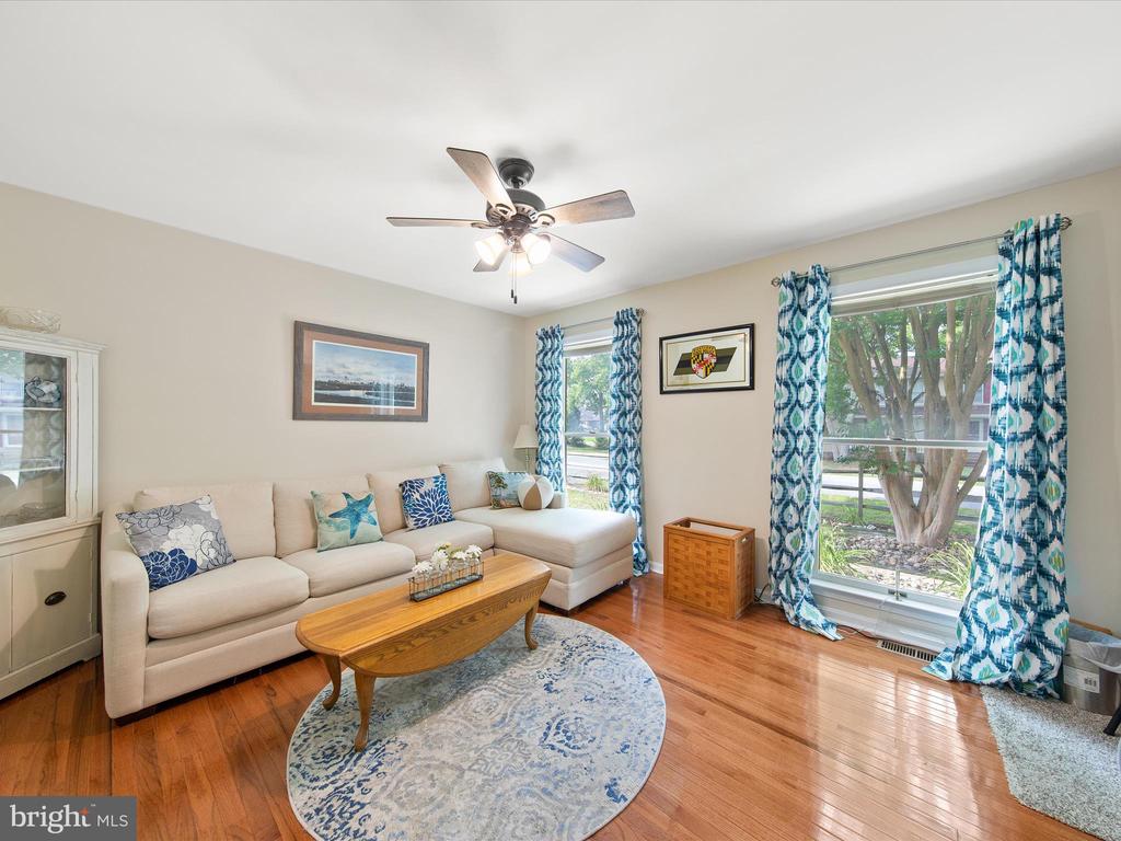 2 Crab Cay Ct