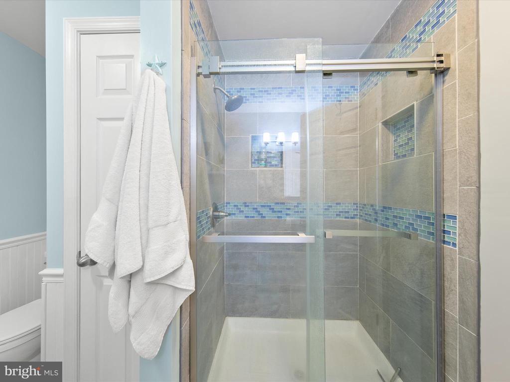 2 Crab Cay Ct