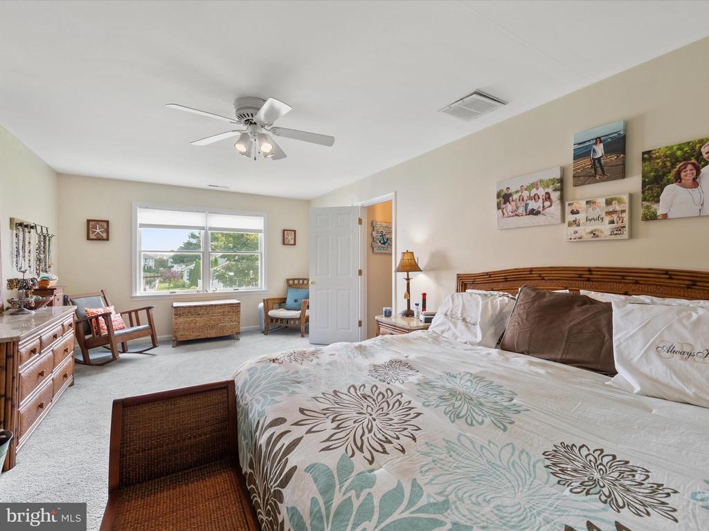 2 Crab Cay Ct