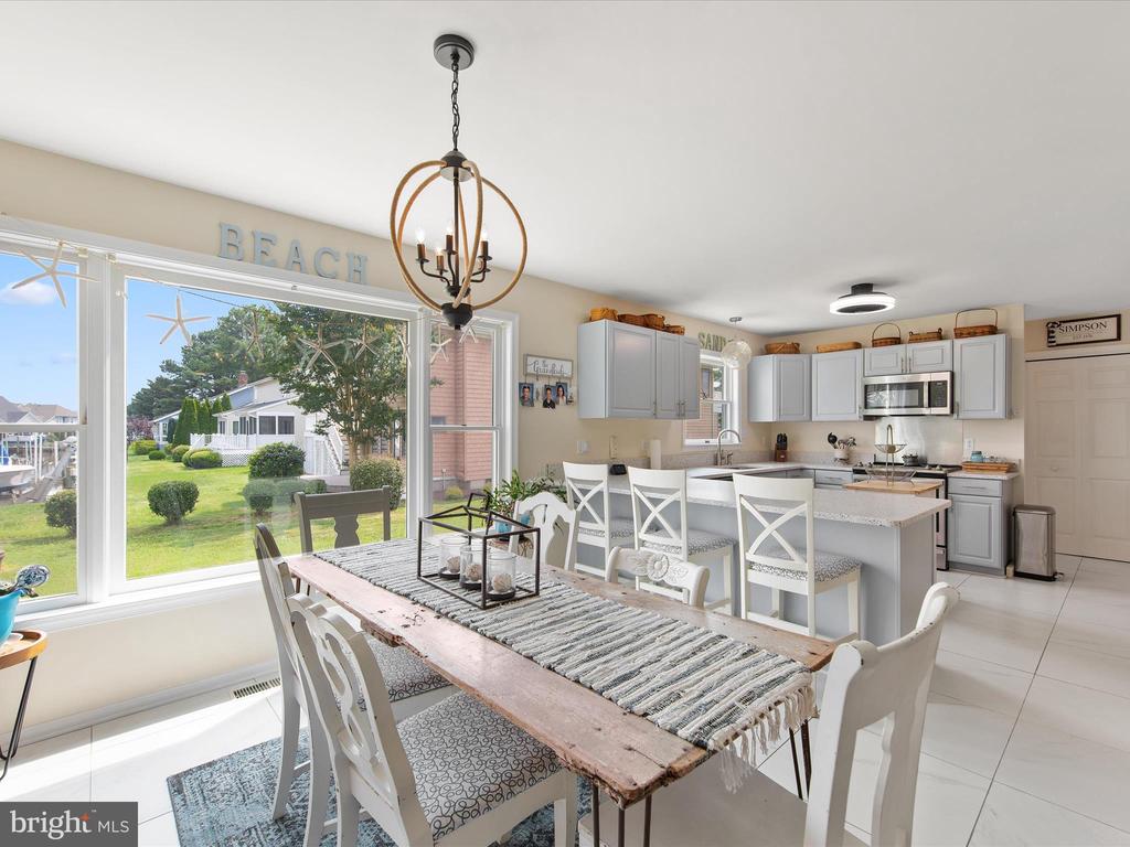 2 Crab Cay Ct