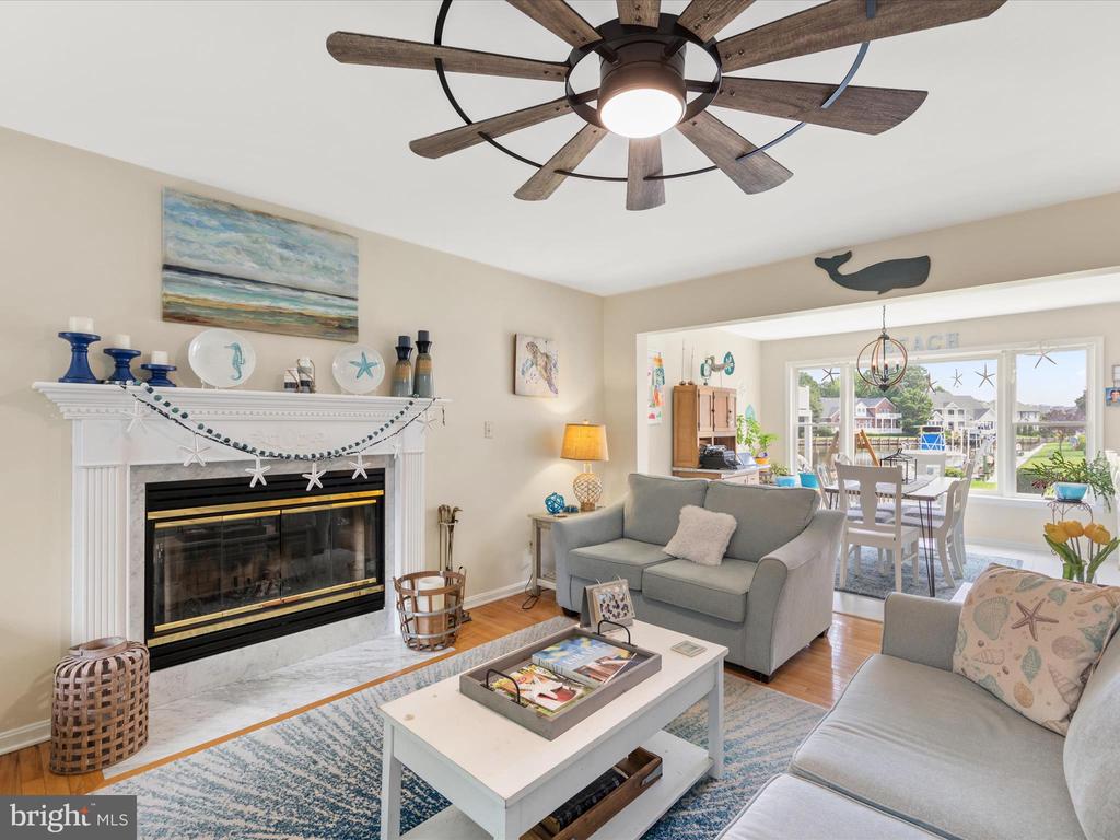 2 Crab Cay Ct
