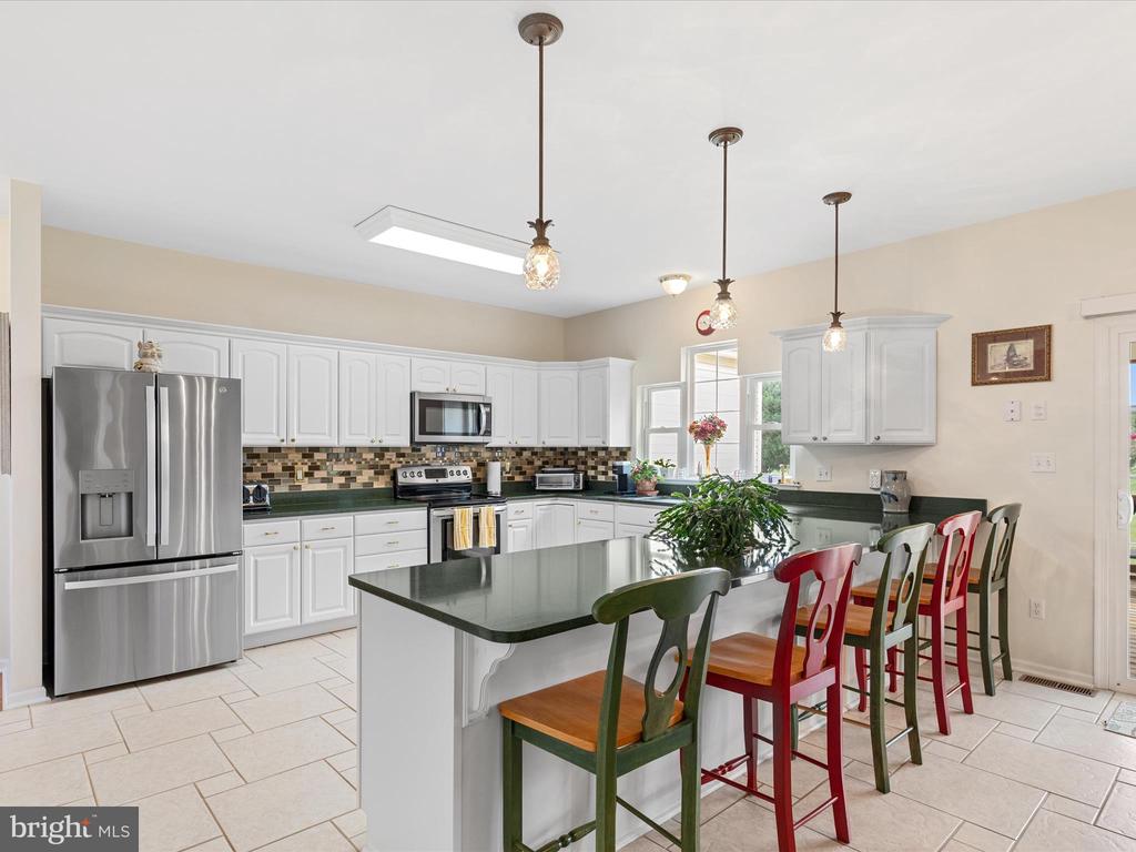 102 Ann Ct