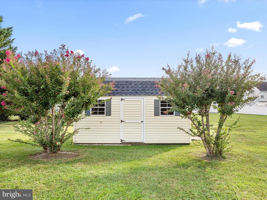 102 Ann Ct