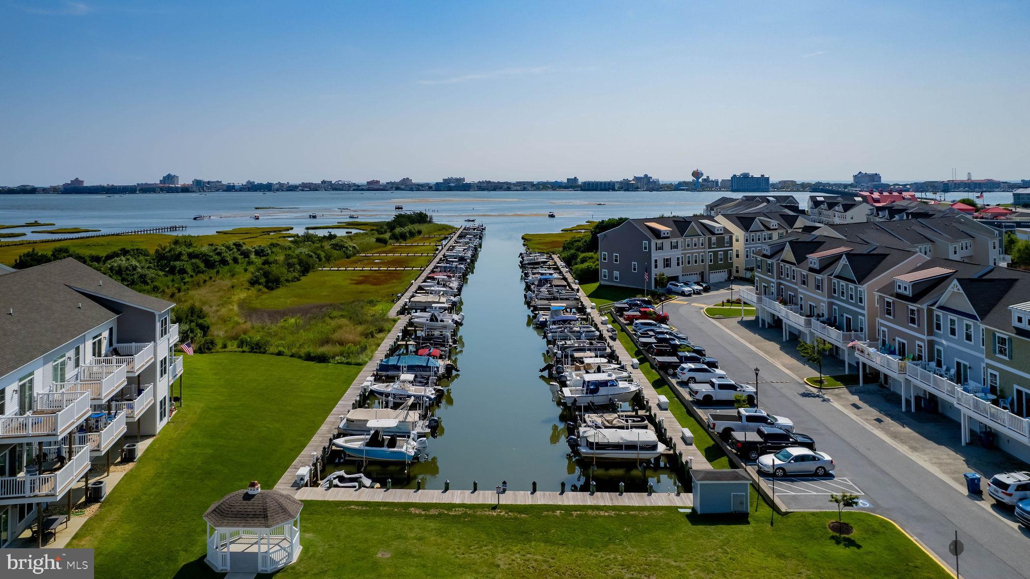 12904 Sand Bar Ln #6 & Boatslip M4