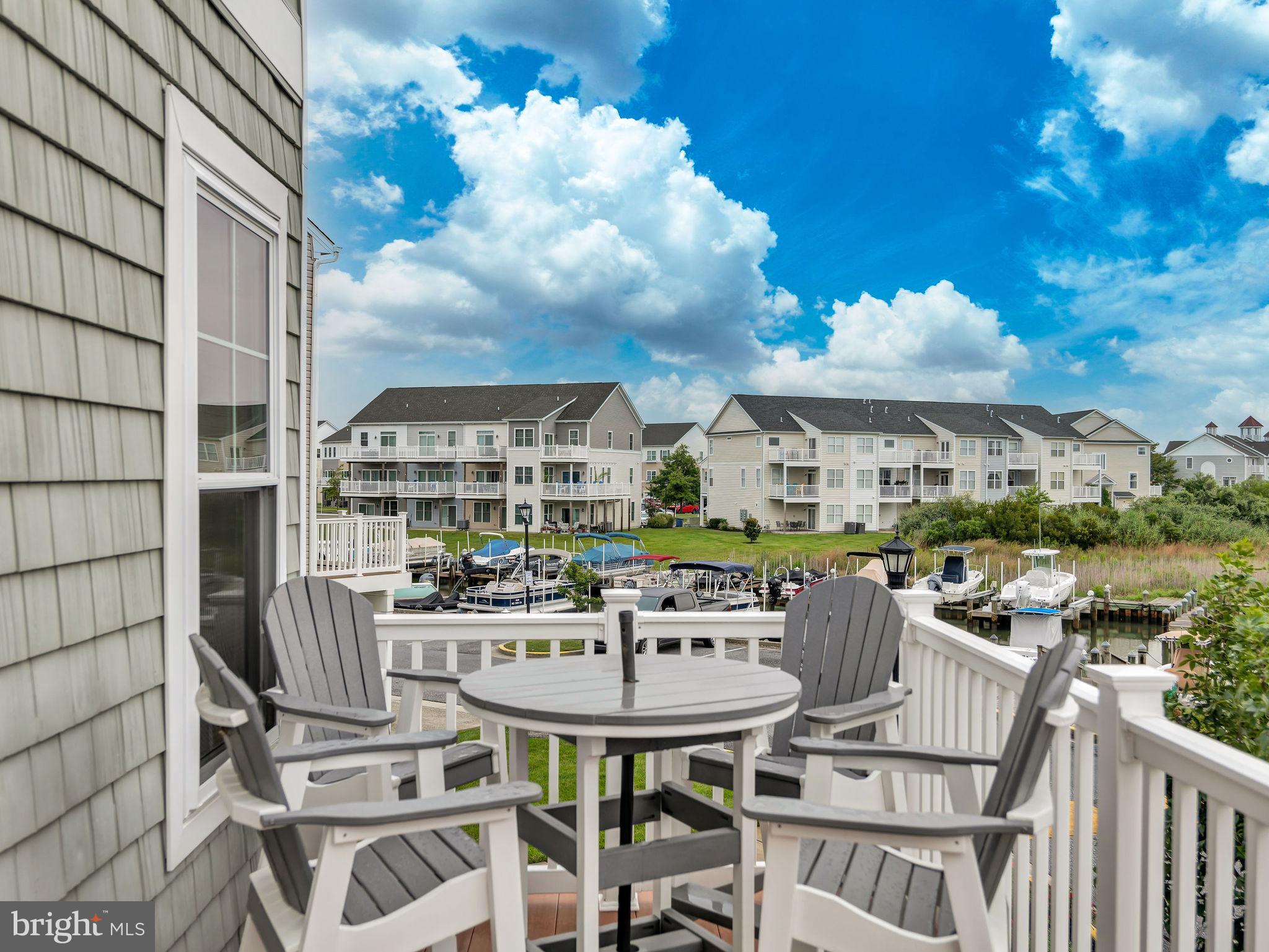 12904 Sand Bar Ln #6 & Boatslip M4