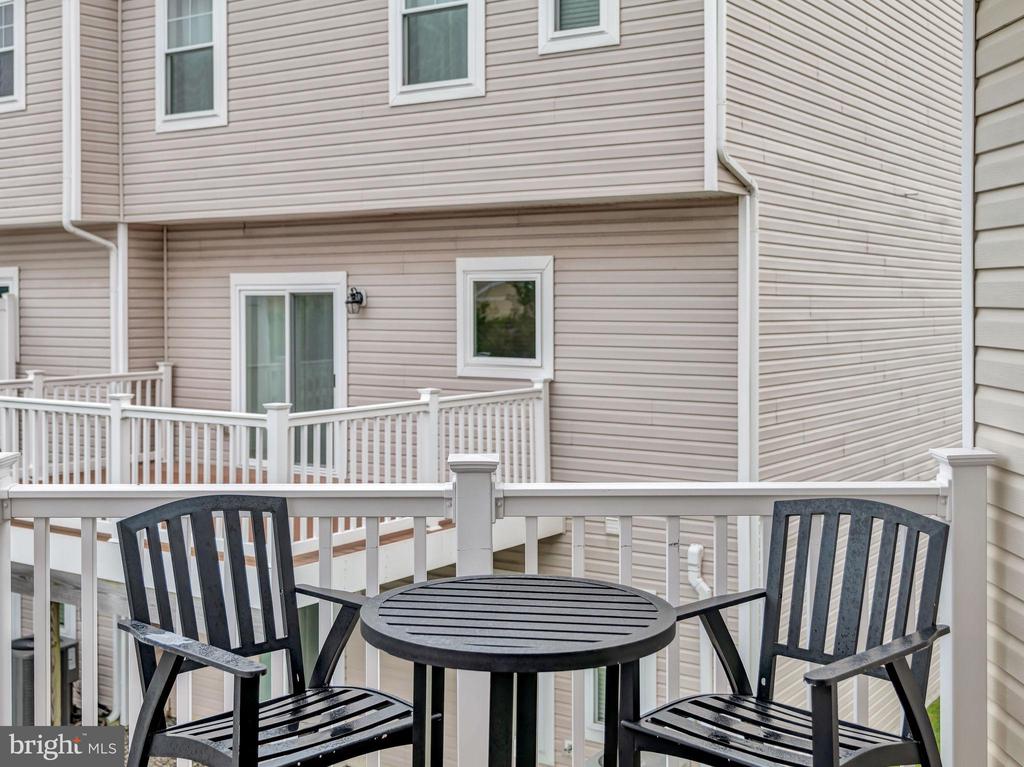 12904 Sand Bar Ln #6 & Boatslip M4