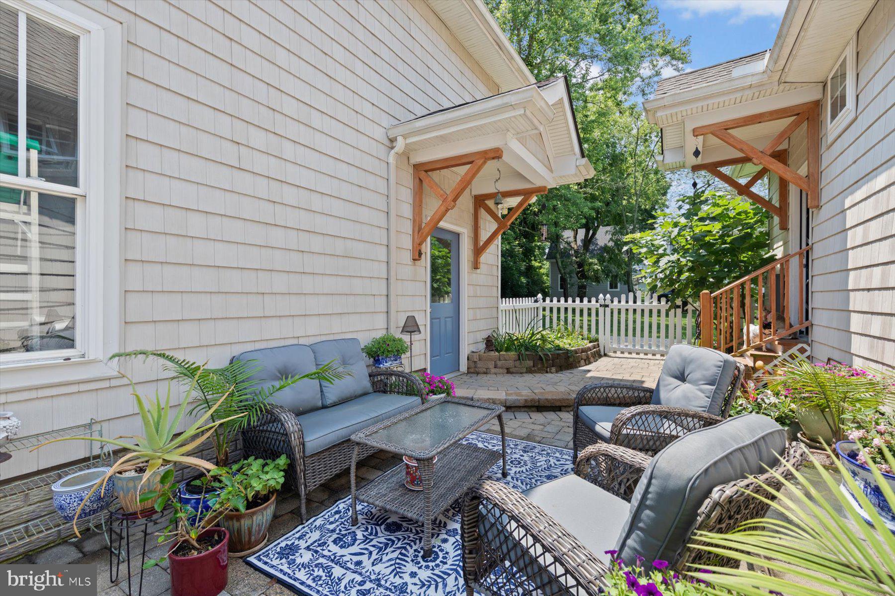 353 Walnut Hill Dr