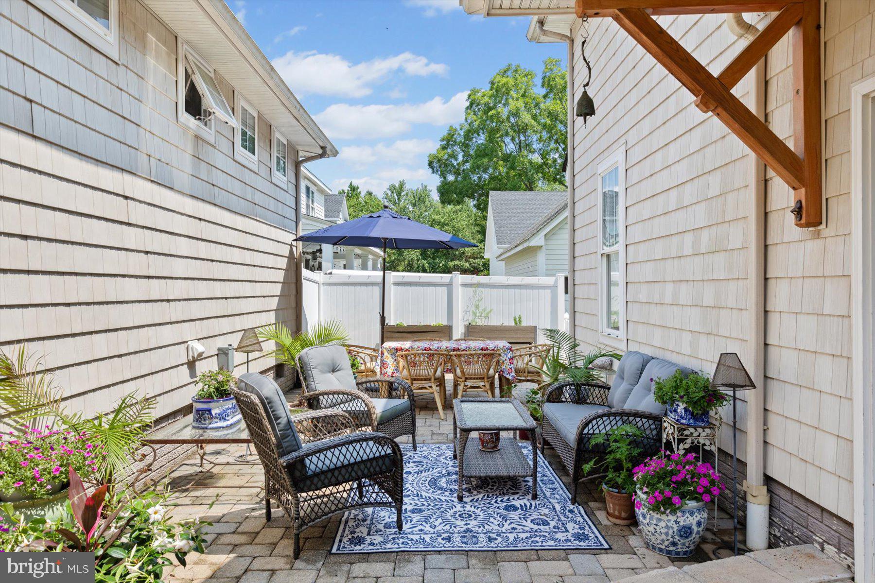 353 Walnut Hill Dr