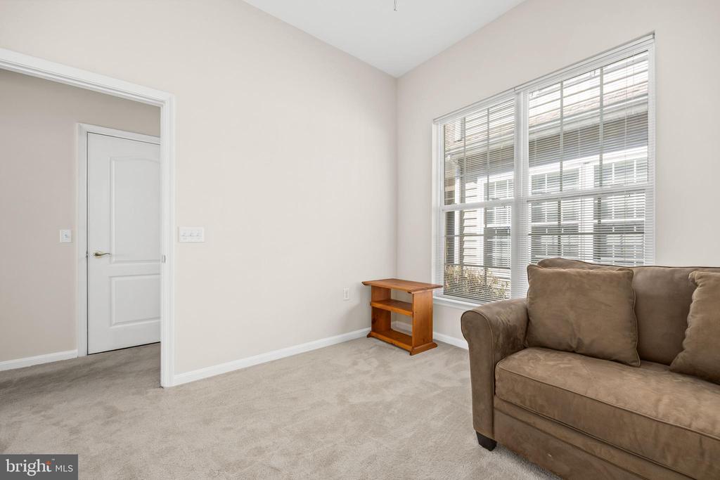 58 Chatham Ct