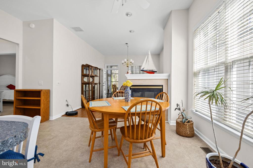58 Chatham Ct