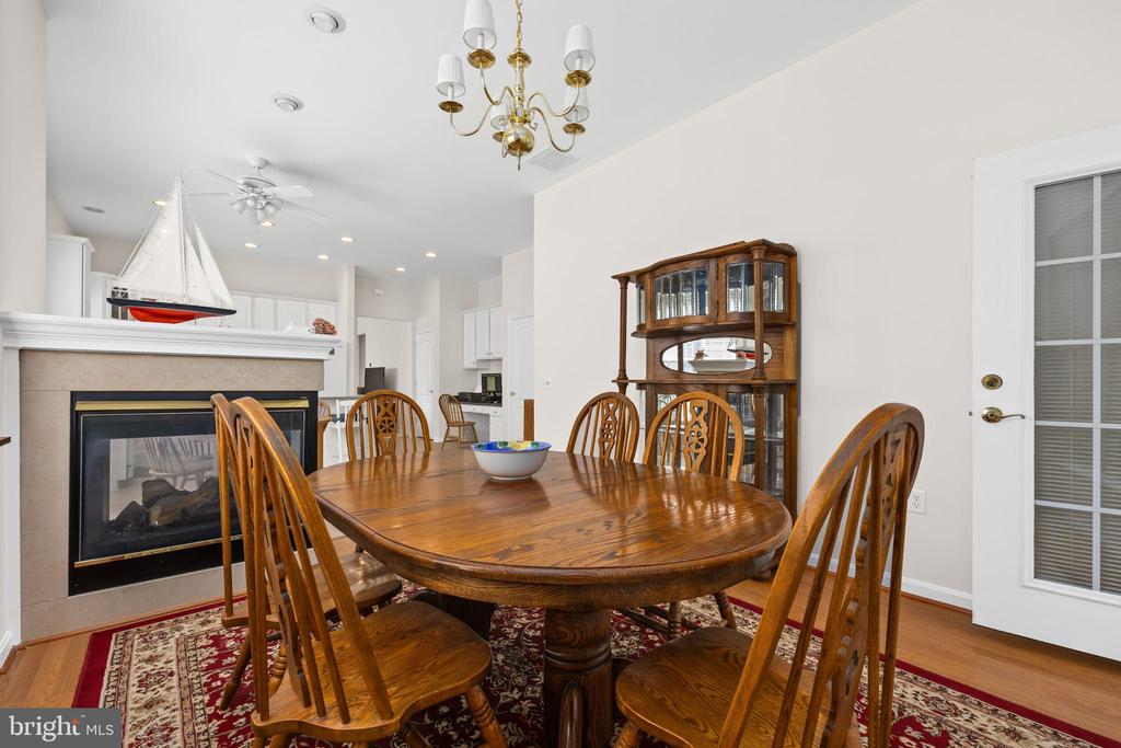 58 Chatham Ct