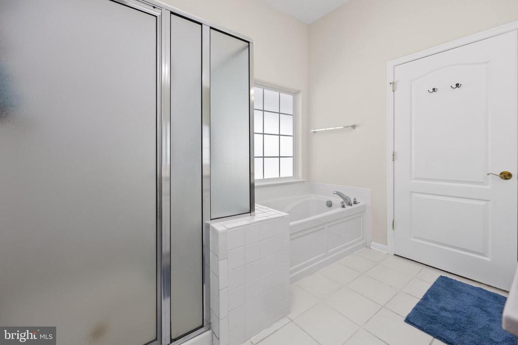 58 Chatham Ct