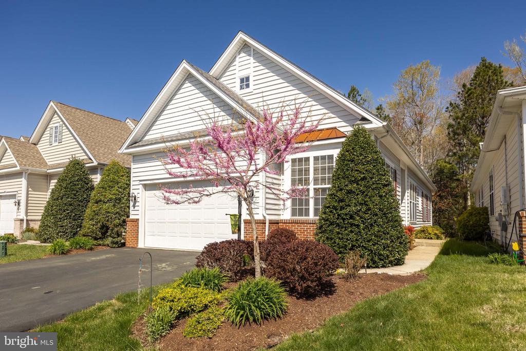 58 Chatham Ct