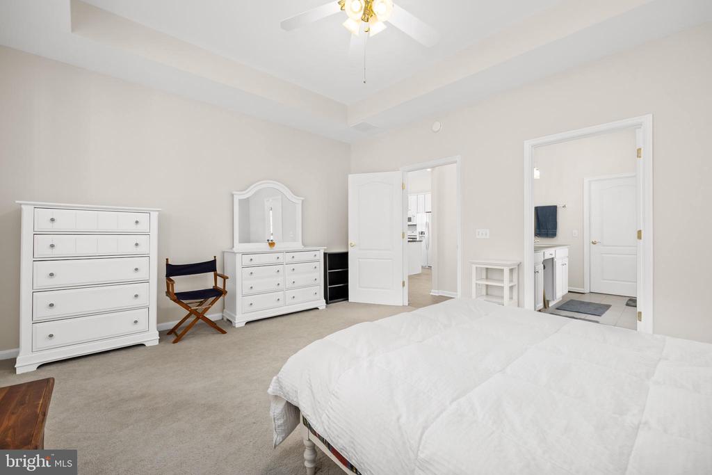 58 Chatham Ct