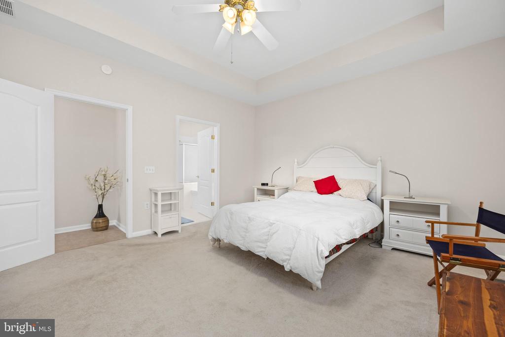 58 Chatham Ct