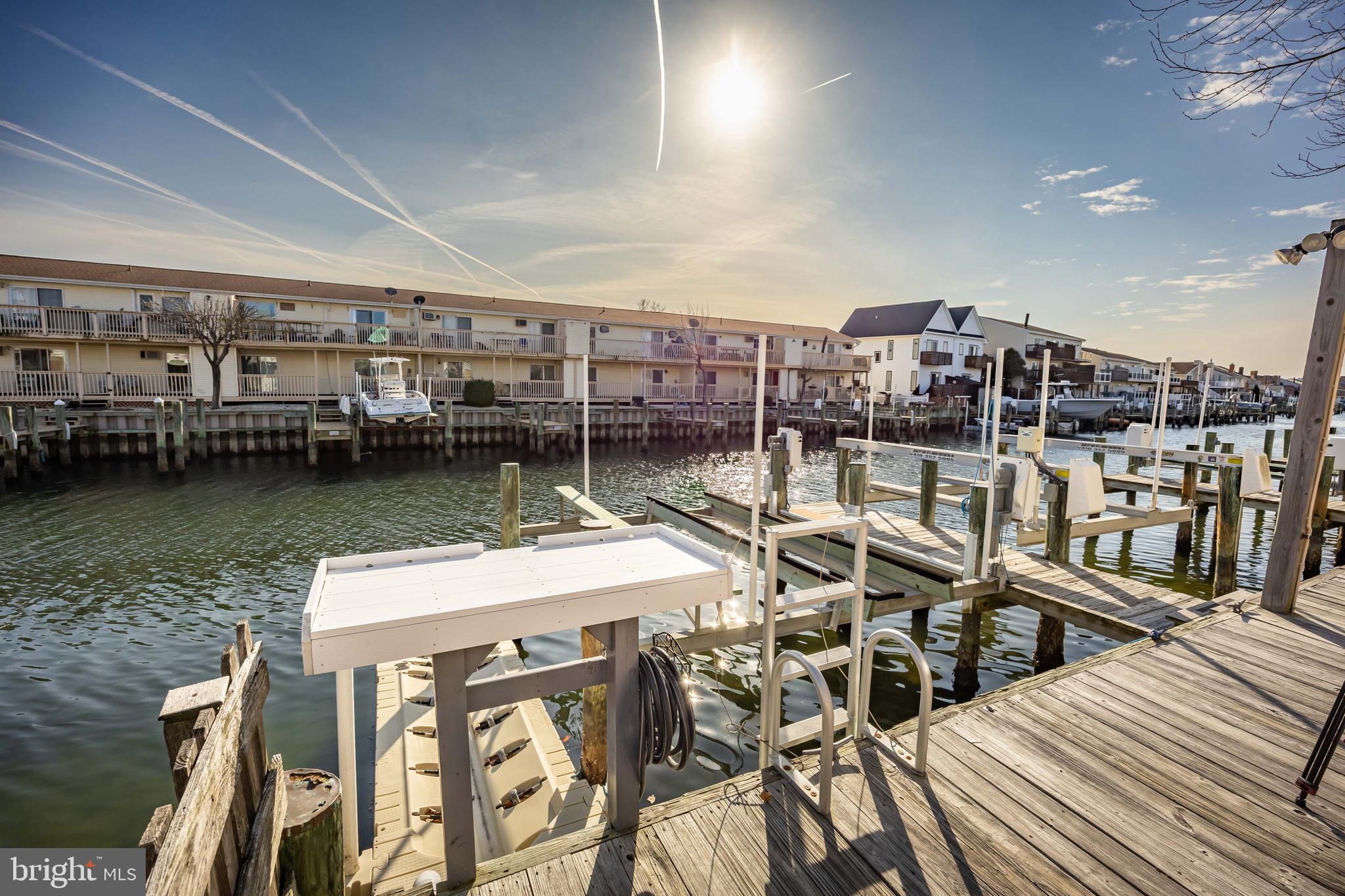 131 Newport Bay Dr #1