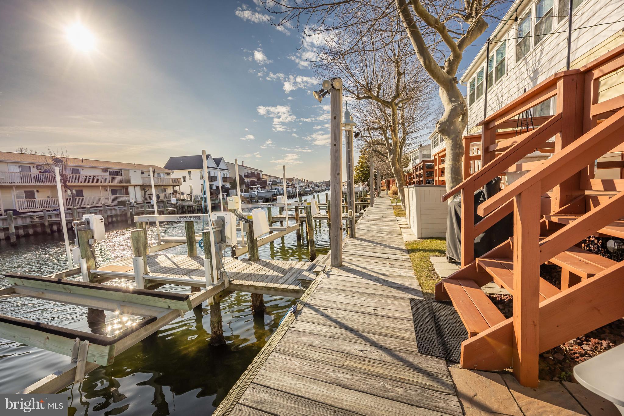 131 Newport Bay Dr #1