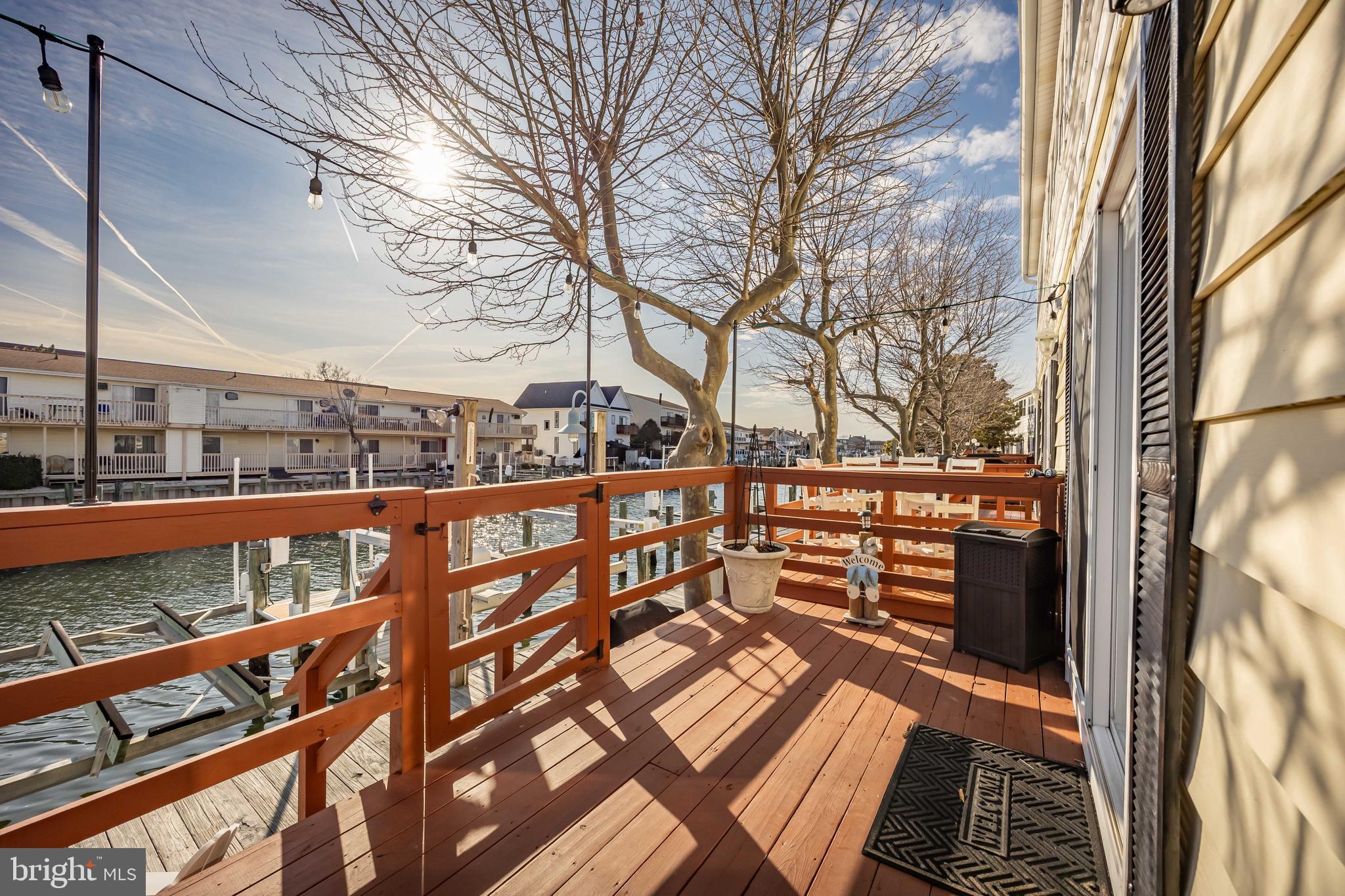 131 Newport Bay Dr #1