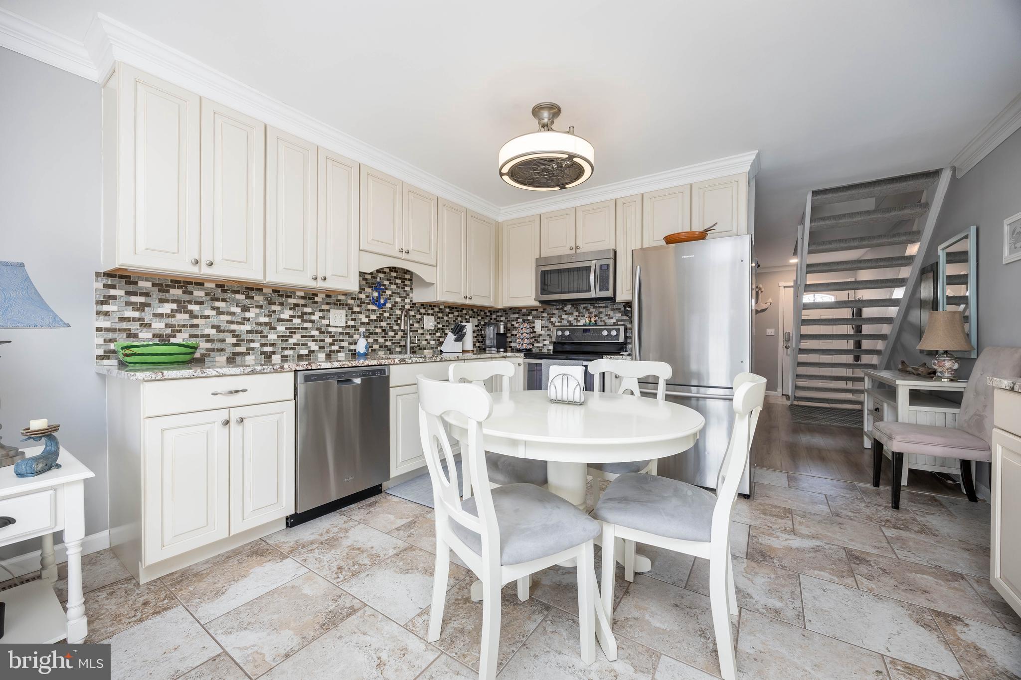 131 Newport Bay Dr #1