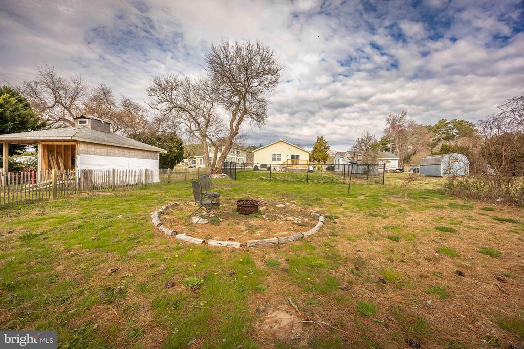 10518 Harrison Rd