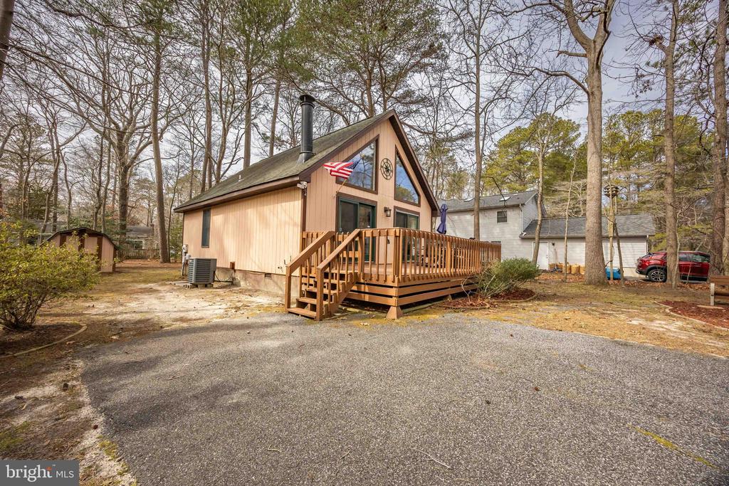 54 Falcon Bridge Rd