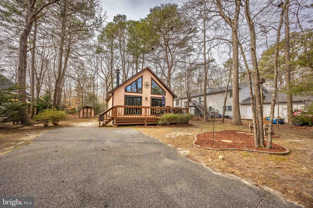 54 Falcon Bridge Rd