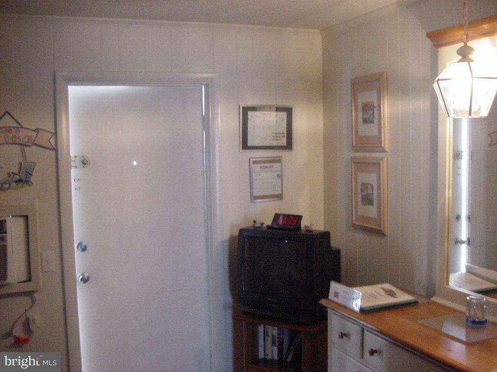 11 91ST STREET 102