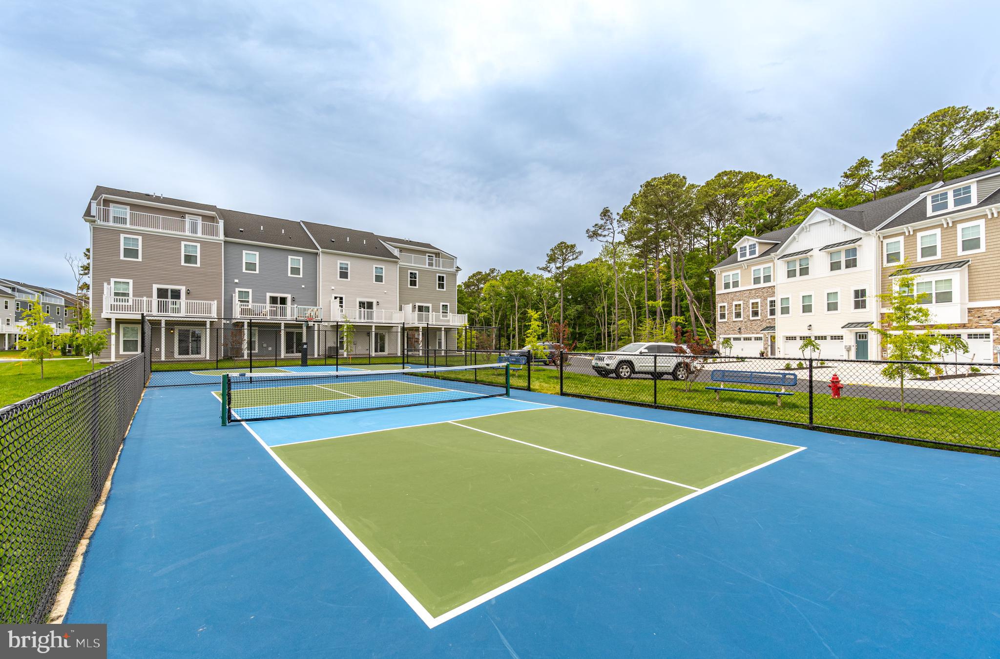 12428 SEA OAKS LANE 4
