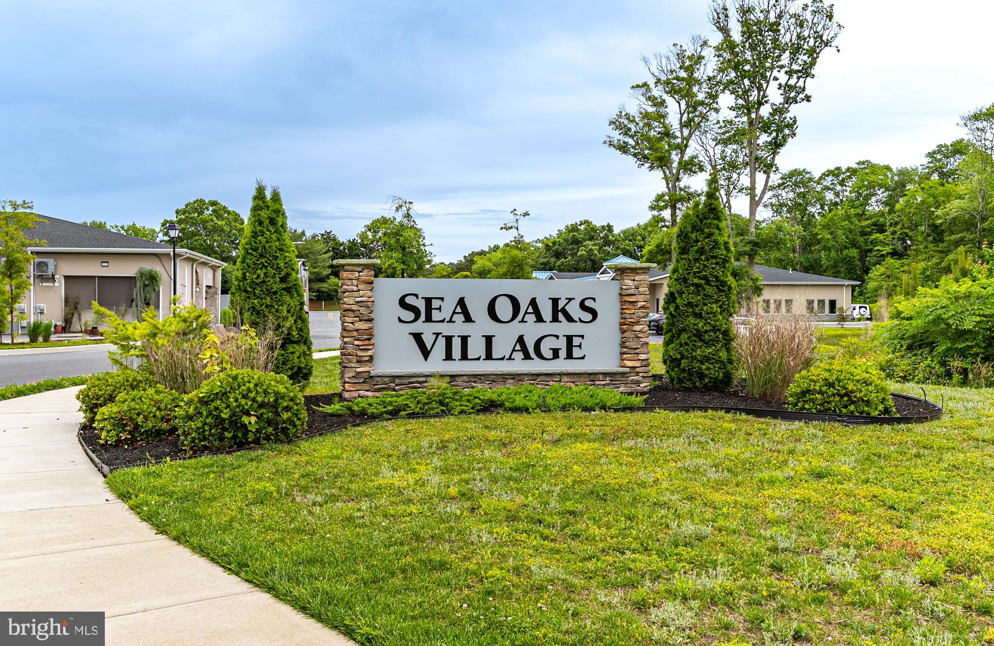 12428 SEA OAKS LANE 4