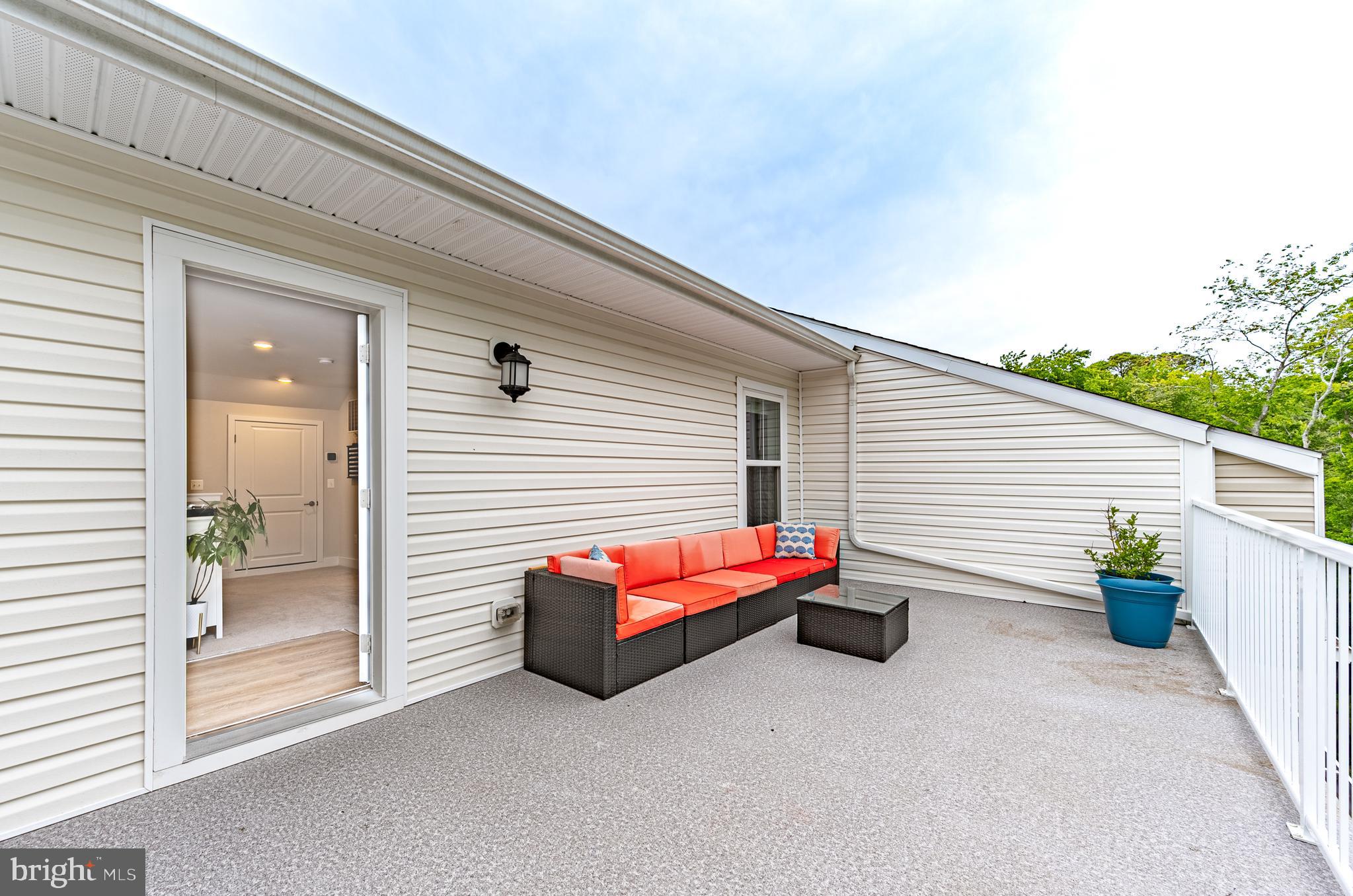12428 SEA OAKS LANE 4