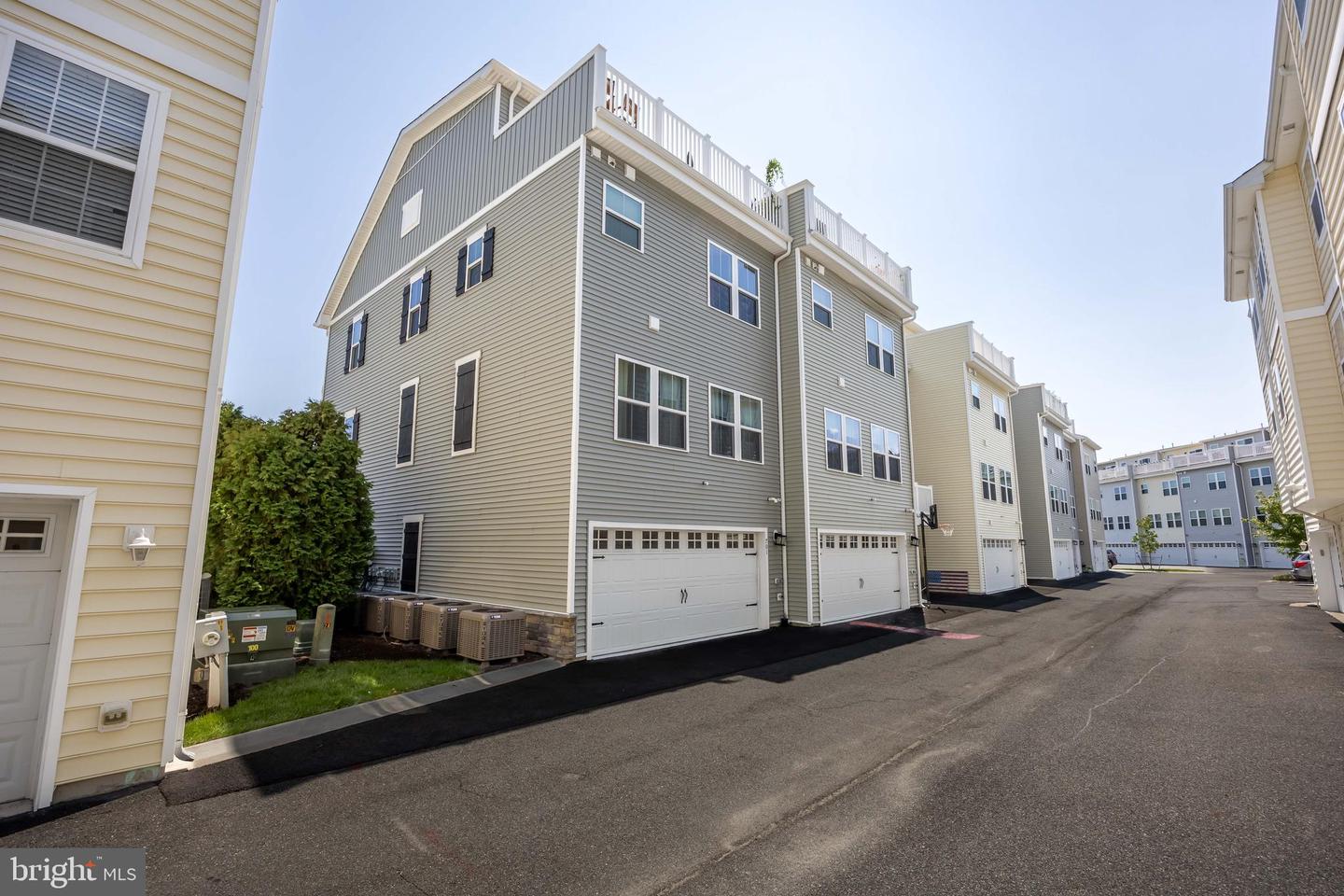 12461 Coastal Marsh Dr #701