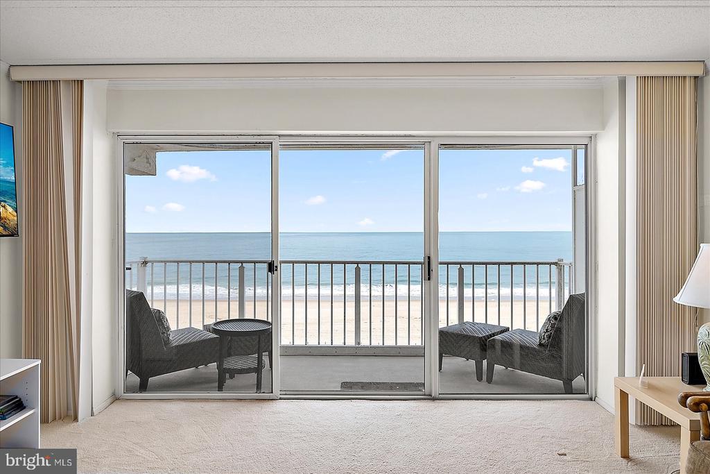 6109 ATLANTIC AVENUE 501