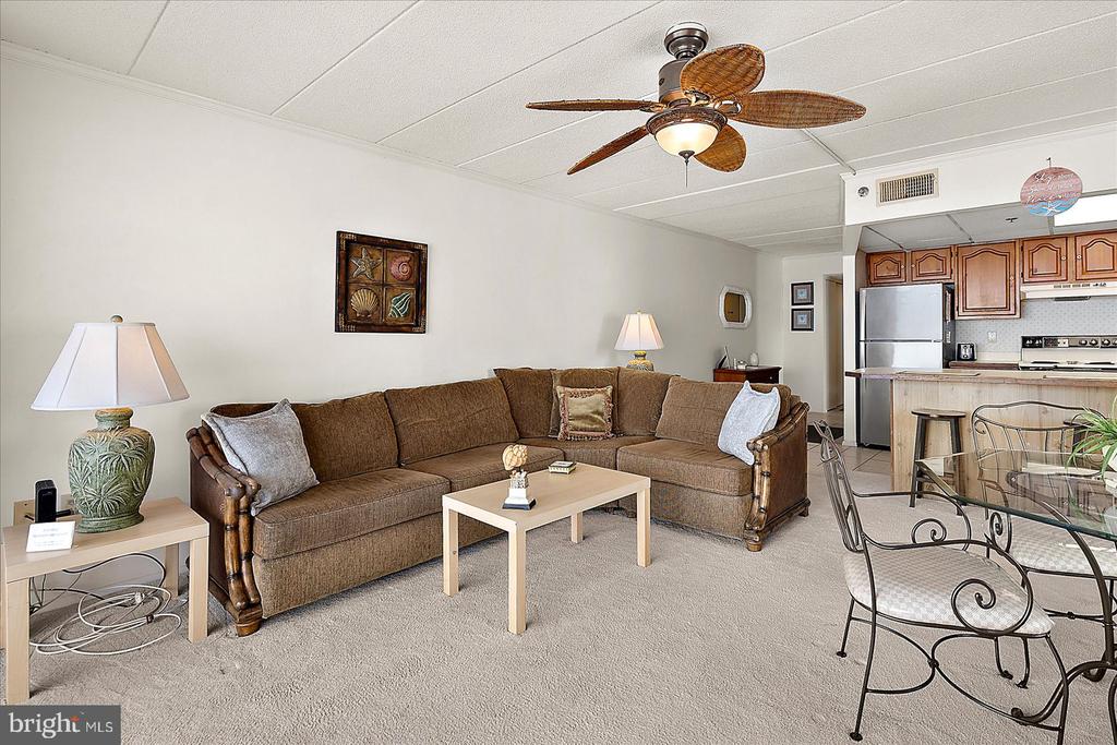 6109 ATLANTIC AVENUE 501