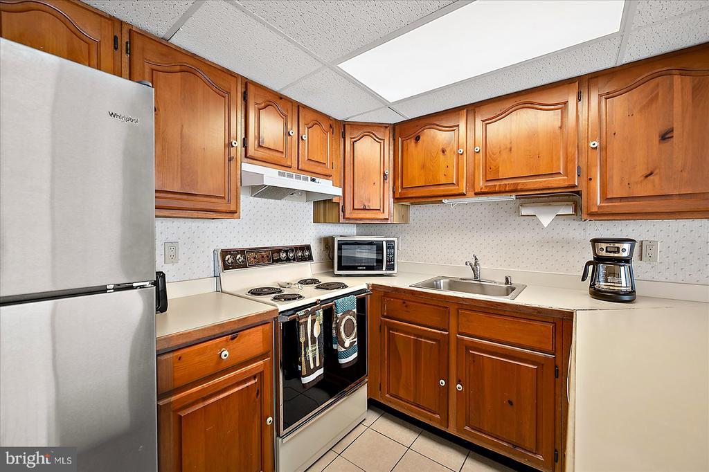 6109 ATLANTIC AVENUE 501