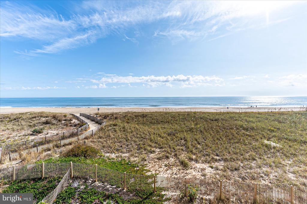 6109 ATLANTIC AVENUE 501