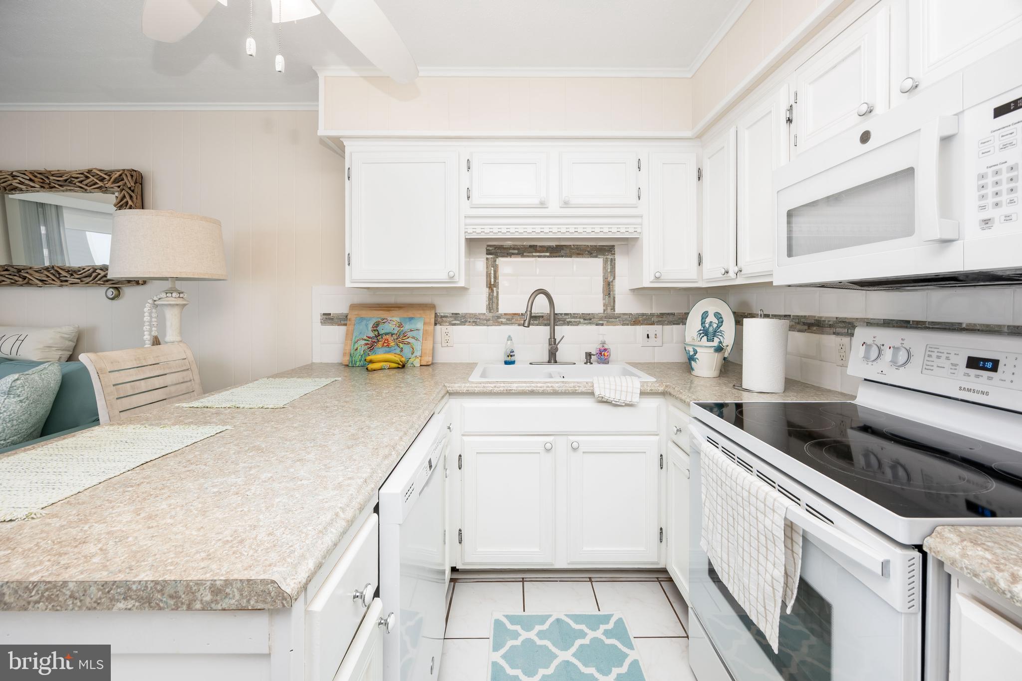 11 91ST STREET 202
