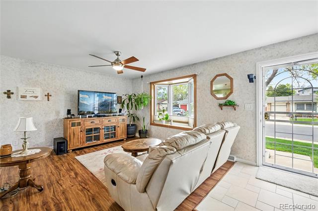 7472 Jay Court