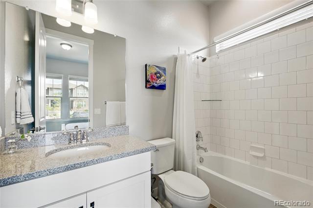 18212 W 95th Place
