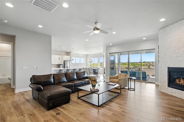 18212 W 95th Place