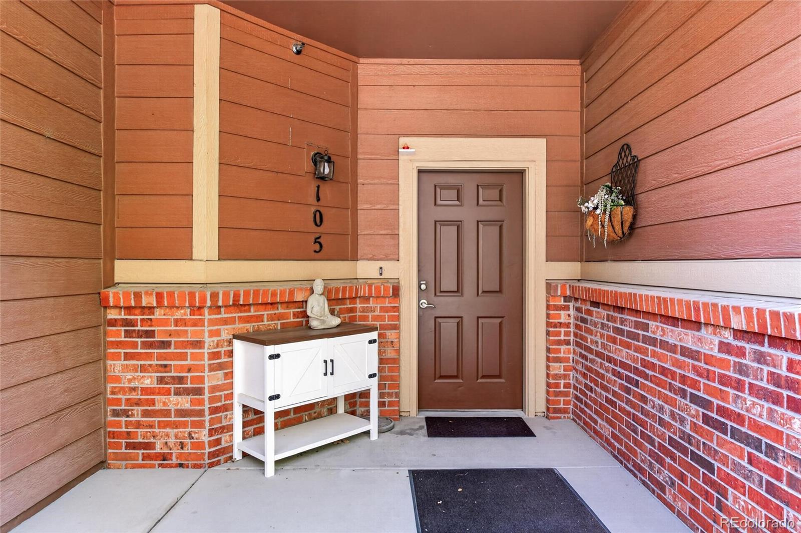 804 Summer Hawk Drive Unit: 8105