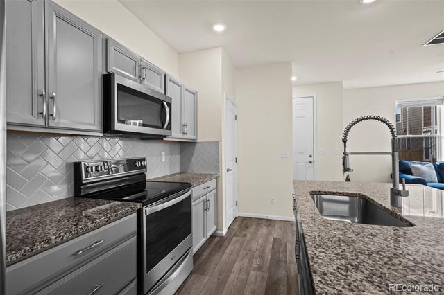 13731 Ash Circle