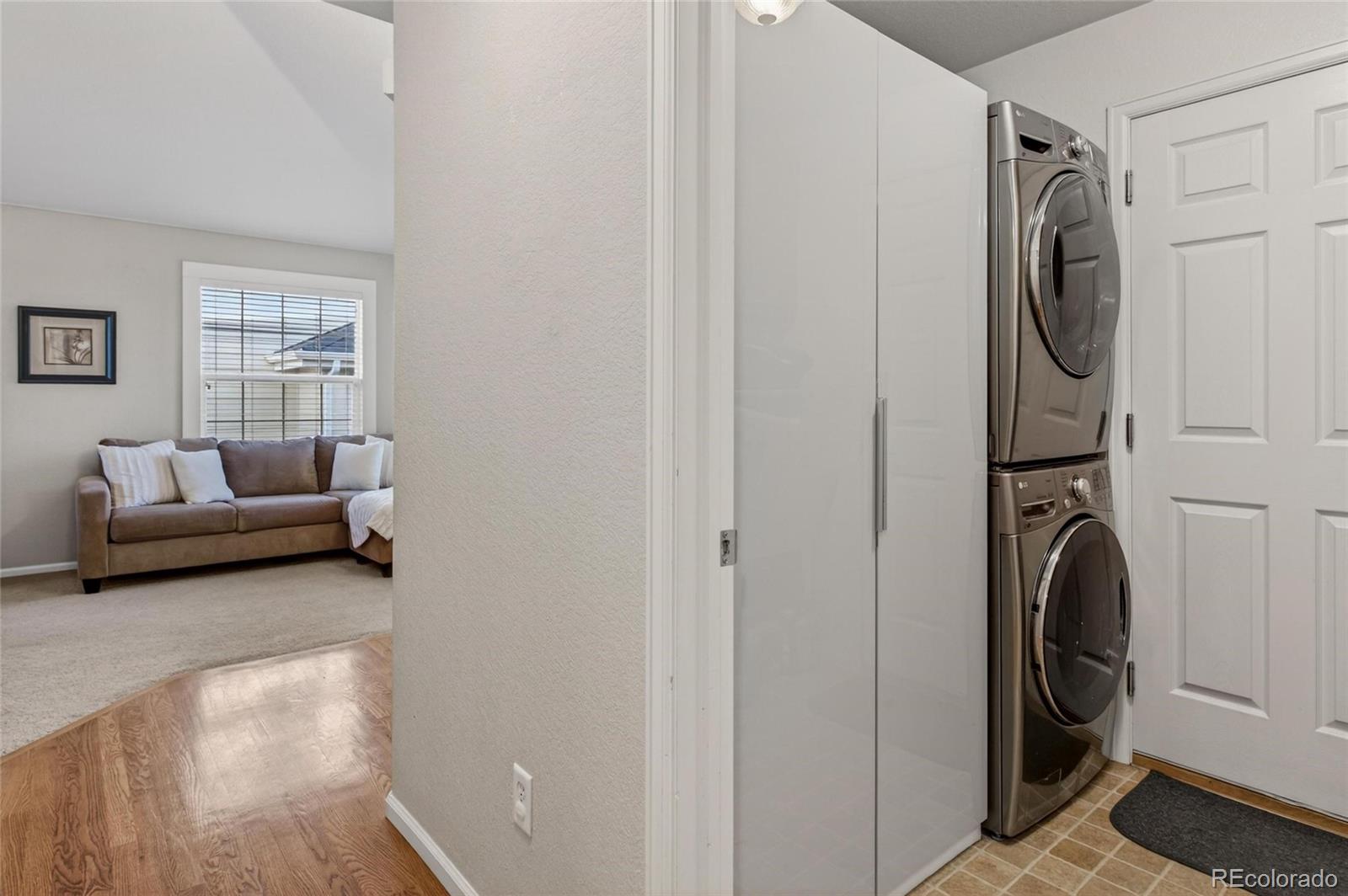 2140 Buttercup Street