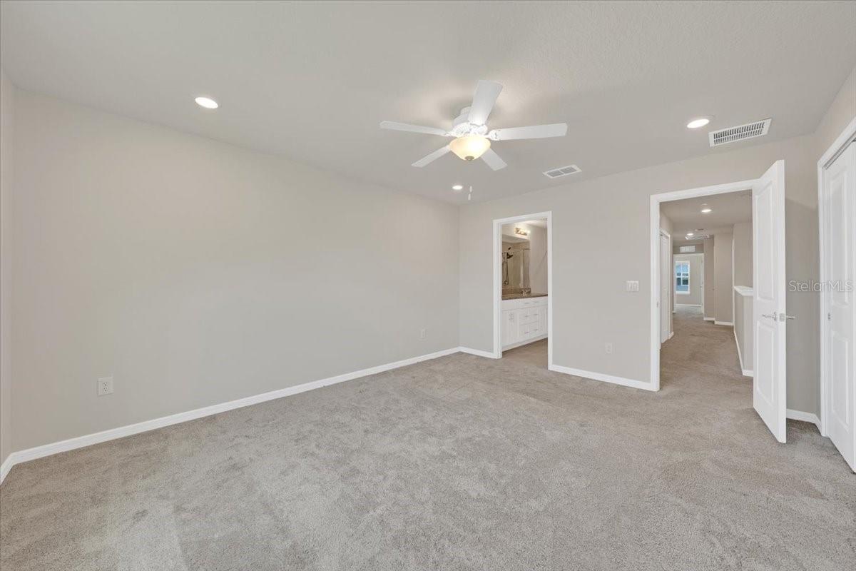 2906 DEER PINE TRL