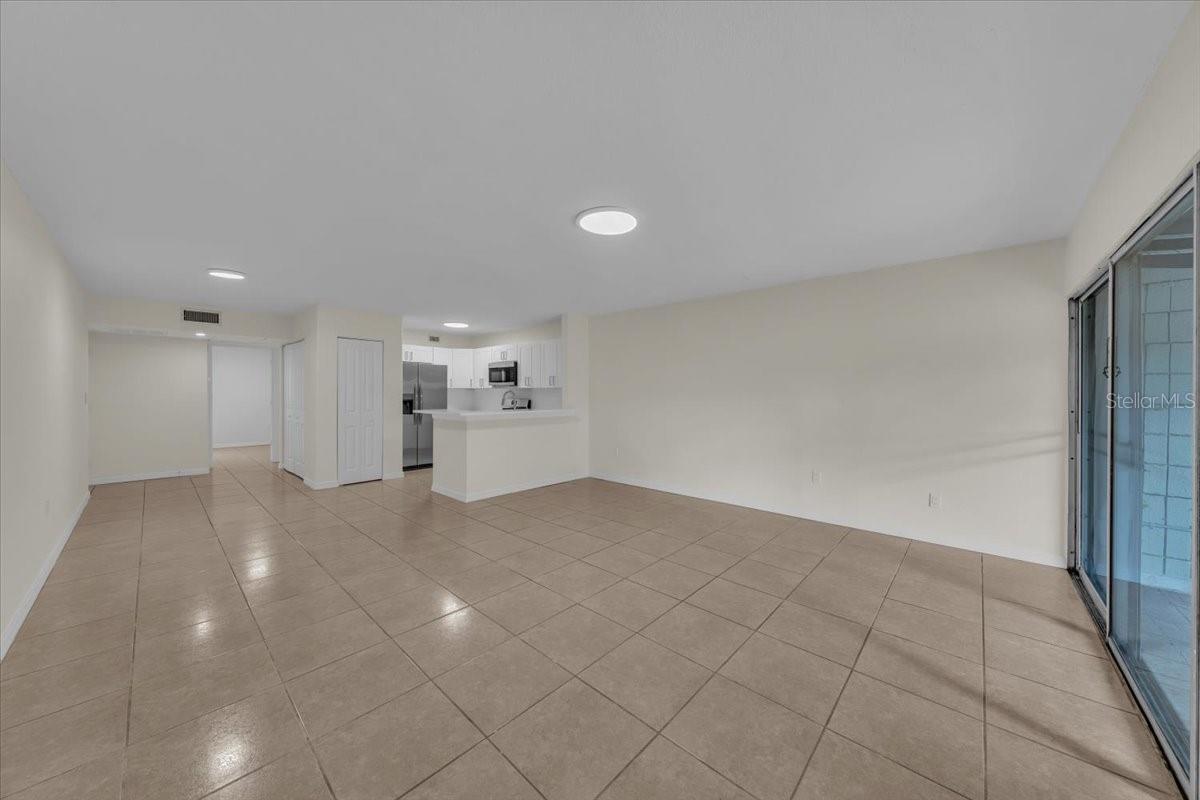 2424 W TAMPA BAY BLVD #H106