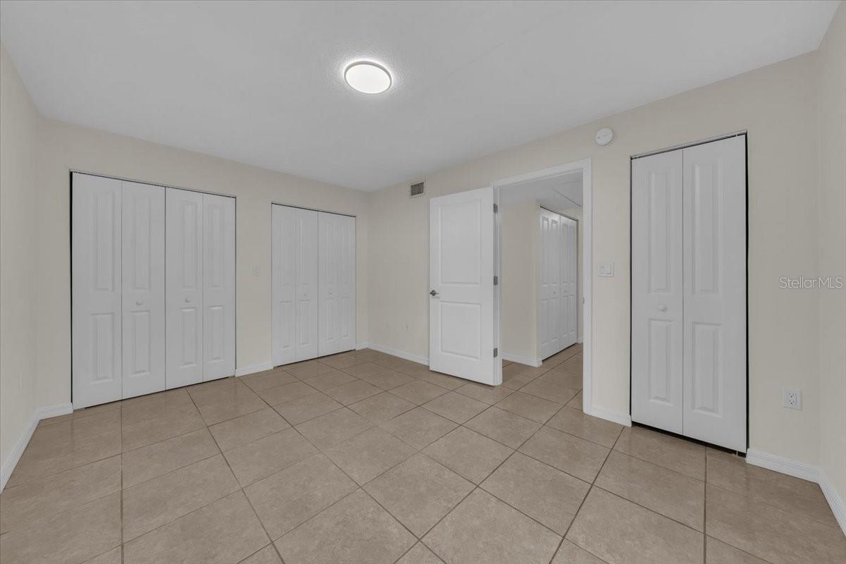 2424 W TAMPA BAY BLVD #H106