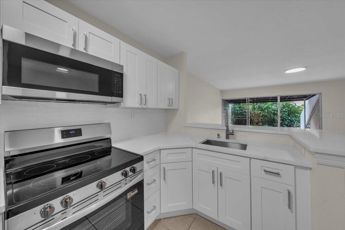 2424 W TAMPA BAY BLVD #H106