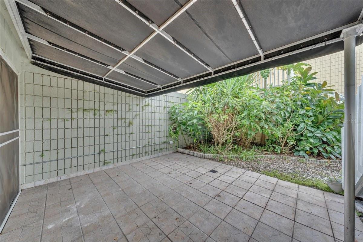 2424 W TAMPA BAY BLVD #H106