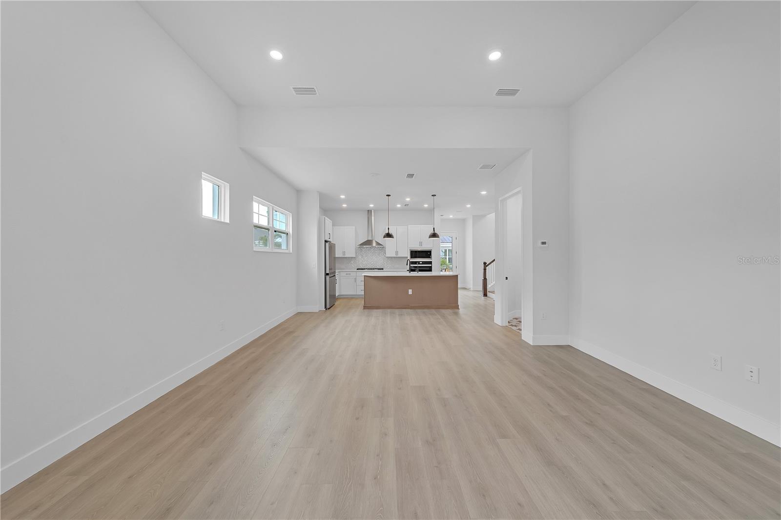 7267 KODIAK LN
